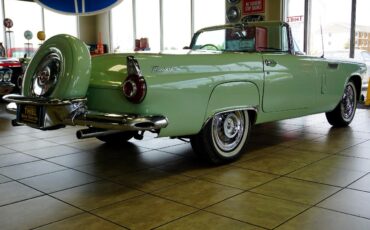 Ford-Thunderbird-1956-Classic-Car-9