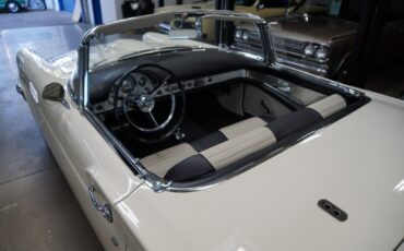 Ford-Thunderbird-1957-Convertible-15