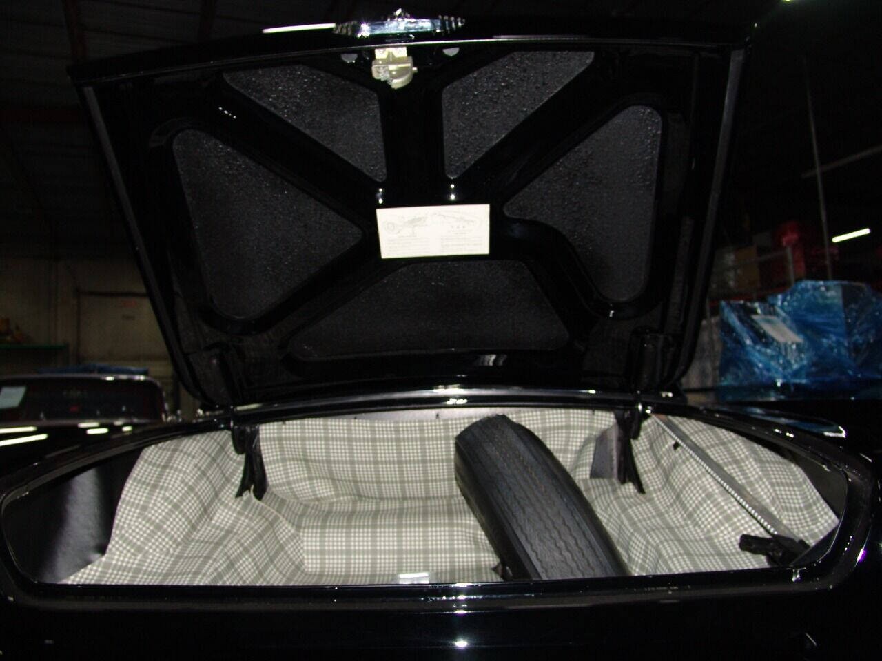 Ford-Thunderbird-1957-Convertible-26