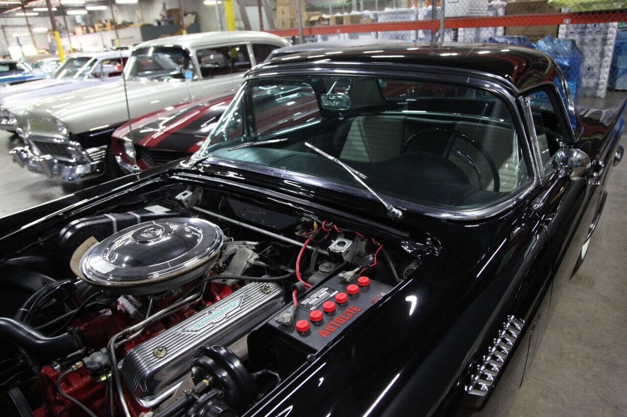 Ford-Thunderbird-1957-Convertible-3