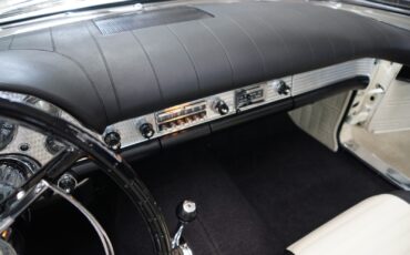 Ford-Thunderbird-1957-Convertible-30