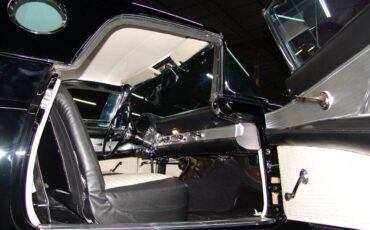 Ford-Thunderbird-1957-Convertible-32