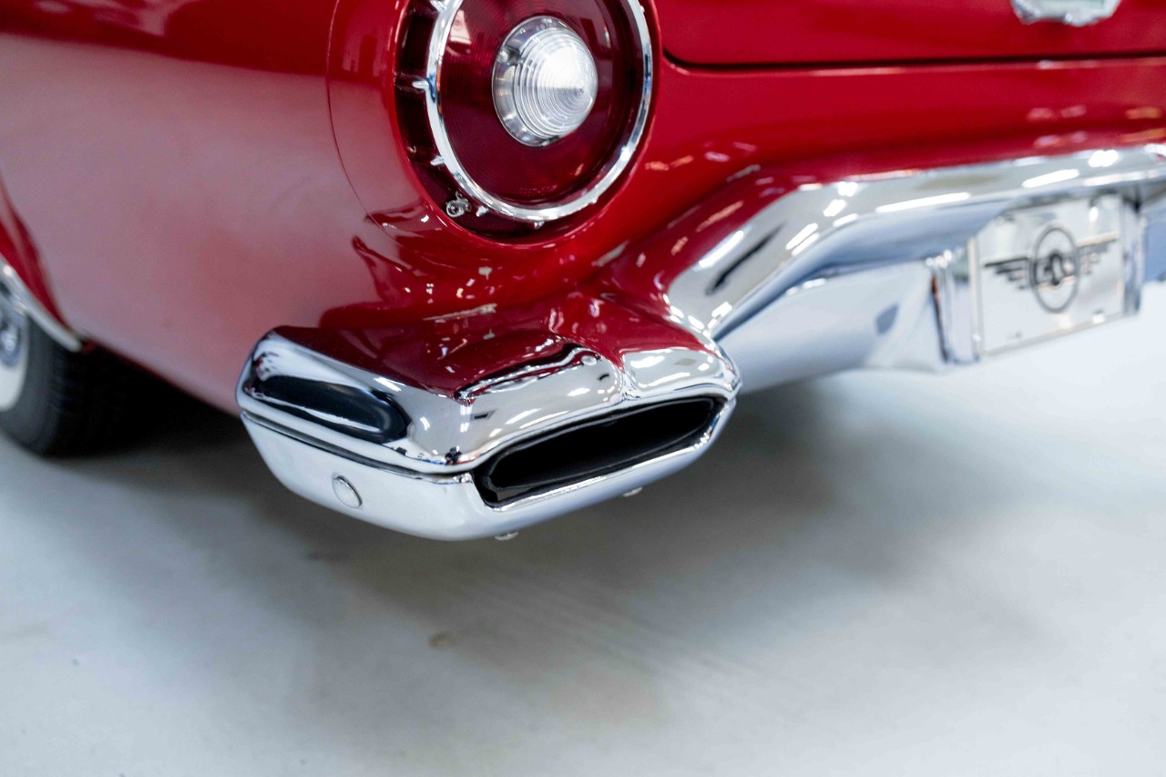 Ford-Thunderbird-1957-Convertible-33