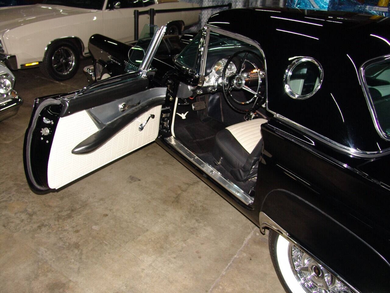 Ford-Thunderbird-1957-Convertible-36