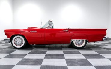 Ford-Thunderbird-1957-Convertible-5