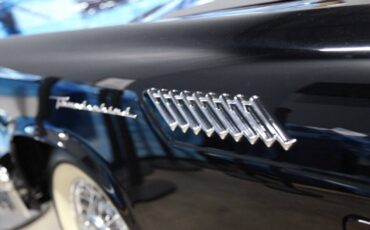 Ford-Thunderbird-1957-Convertible-5