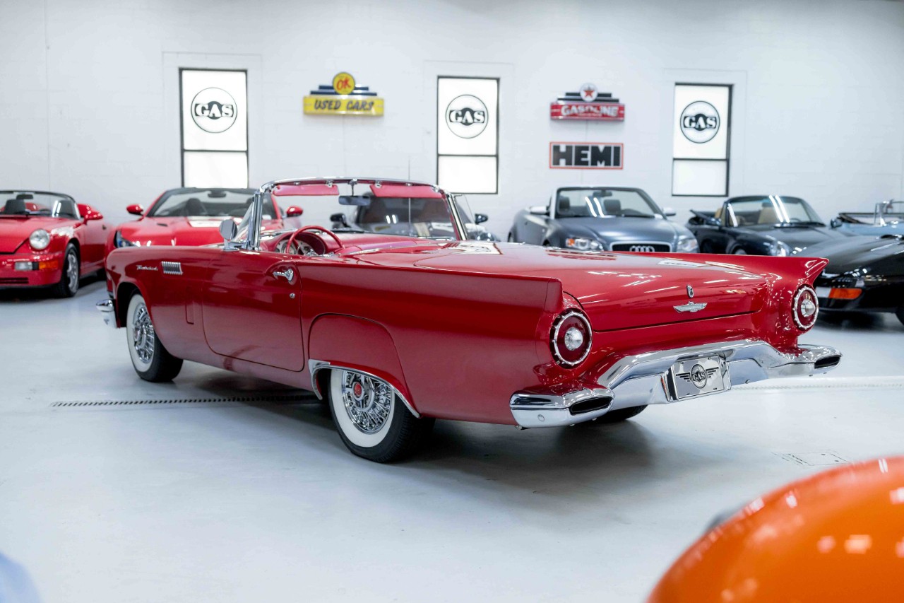 Ford-Thunderbird-1957-Convertible-8