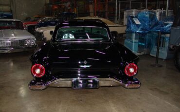 Ford-Thunderbird-1957-Convertible-9