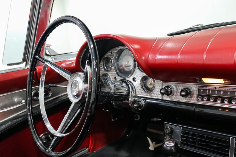 Ford-Thunderbird-1957-Flame-Red-Black-Red-29
