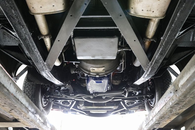 Ford-Thunderbird-1957-Flame-Red-Black-Red-36