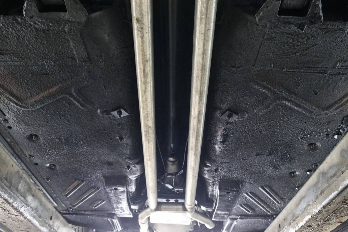 Ford-Thunderbird-1958-Coupe-34