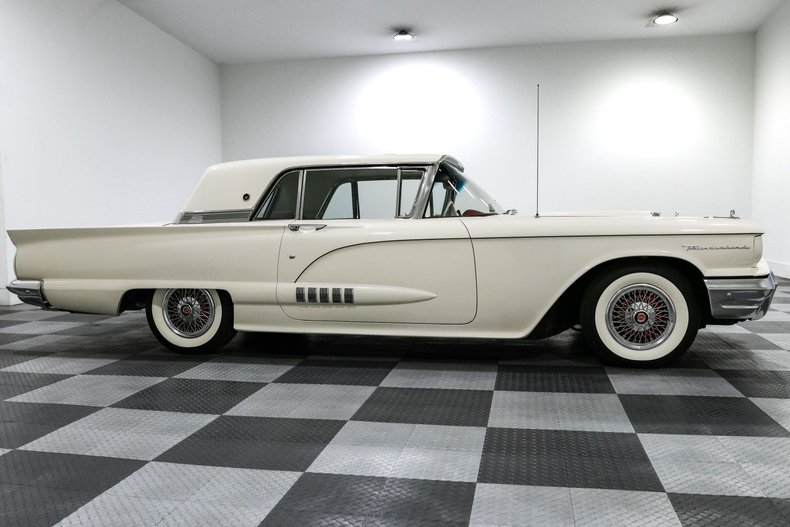 Ford-Thunderbird-1958-White-Red-3