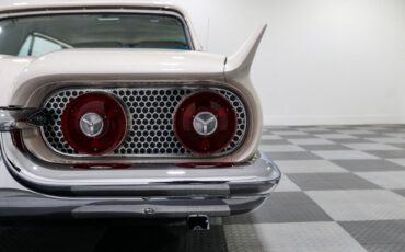 Ford-Thunderbird-1958-White-Red-7