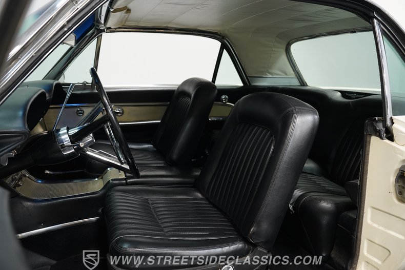 Ford-Thunderbird-1962-Corinthian-White-Black-16