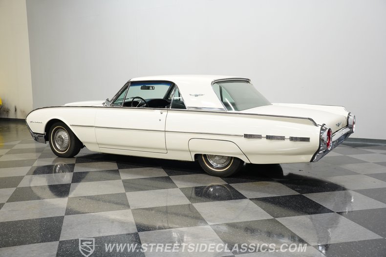 Ford-Thunderbird-1962-Corinthian-White-Black-25