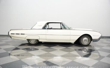 Ford-Thunderbird-1962-Corinthian-White-Black-30