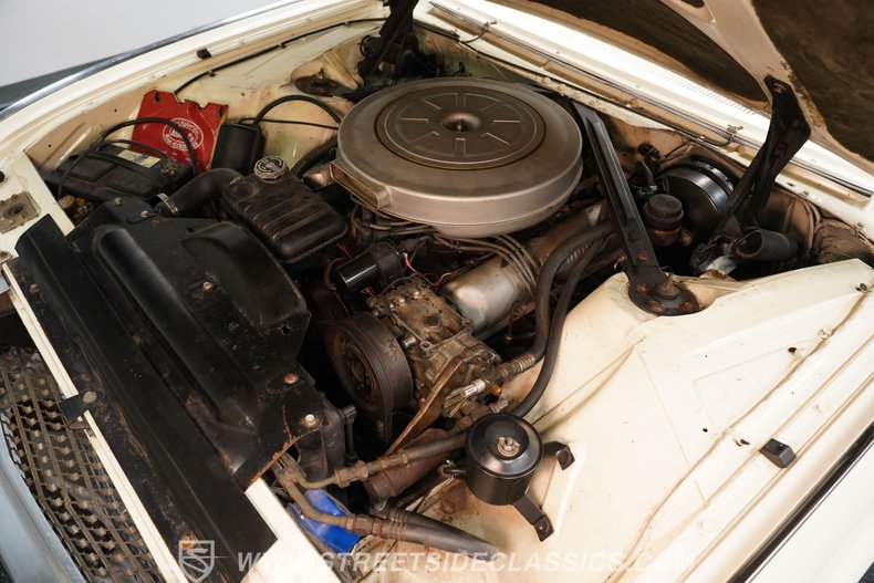 Ford-Thunderbird-1962-Corinthian-White-Black-37