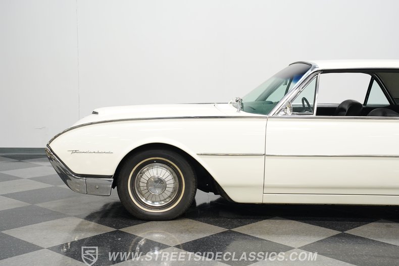 Ford-Thunderbird-1962-Corinthian-White-Black-47