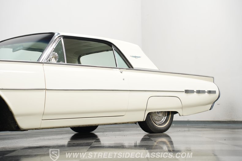 Ford-Thunderbird-1962-Corinthian-White-Black-7