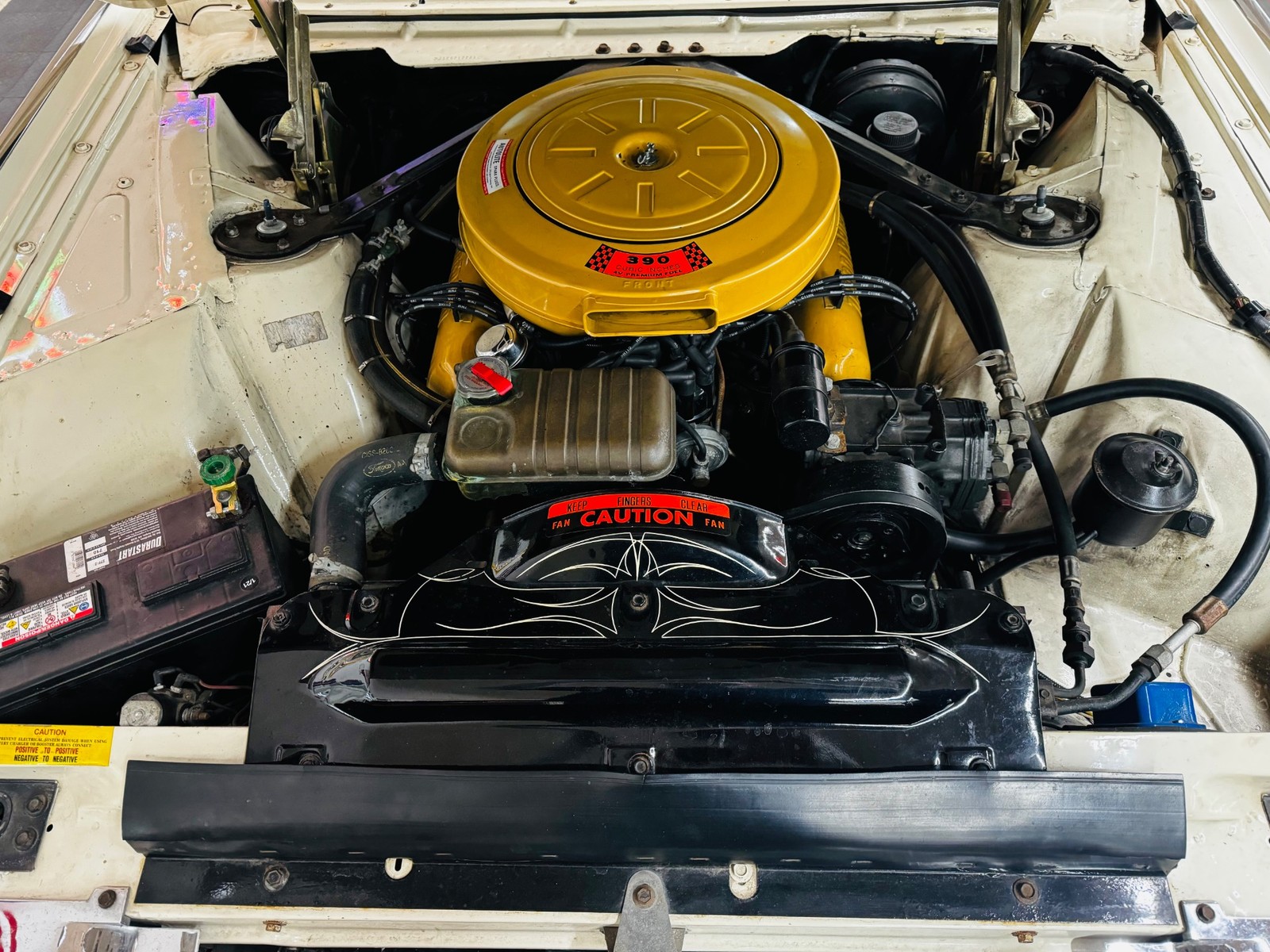 Ford-Thunderbird-1963-Coupe-10