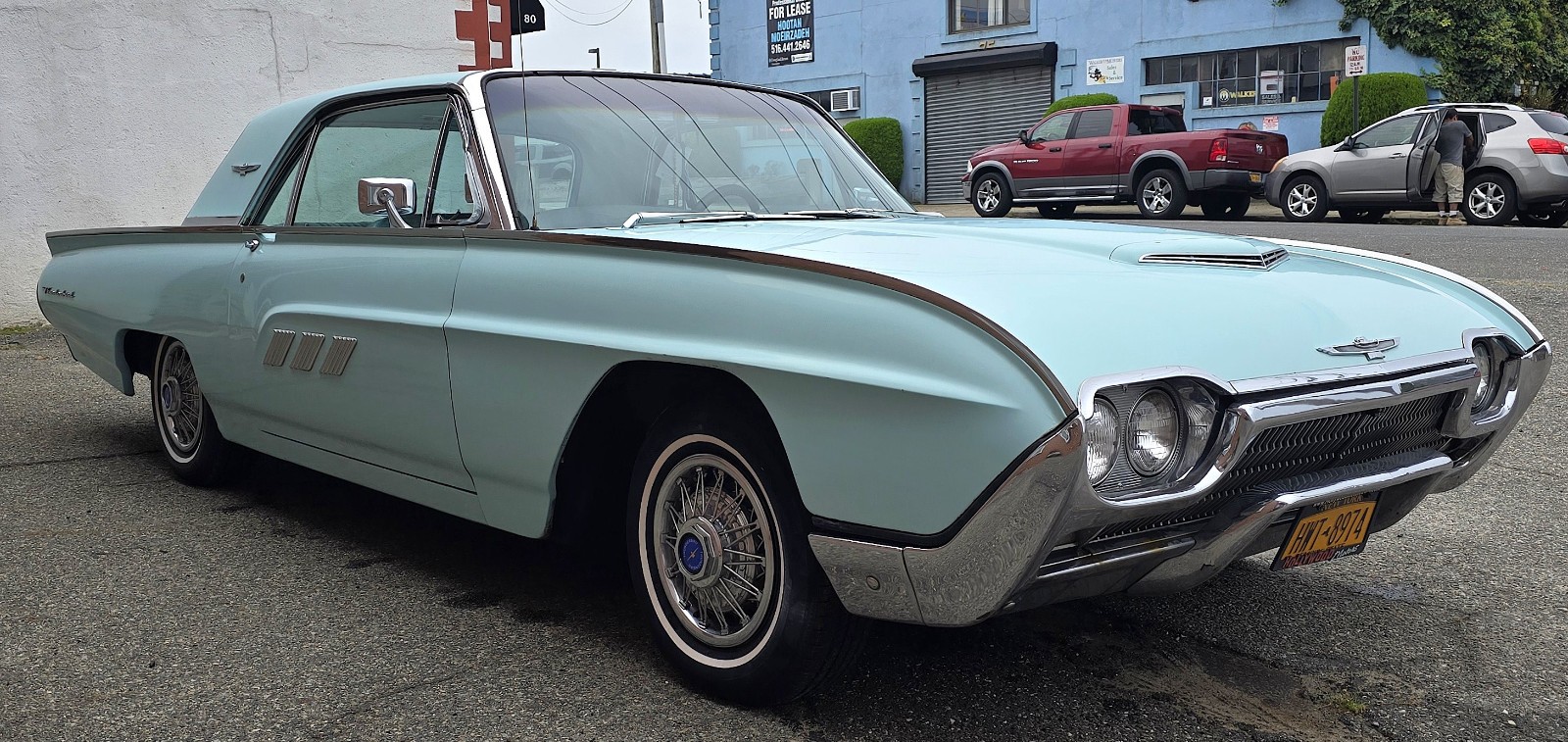 Ford-Thunderbird-1963-Coupe-12