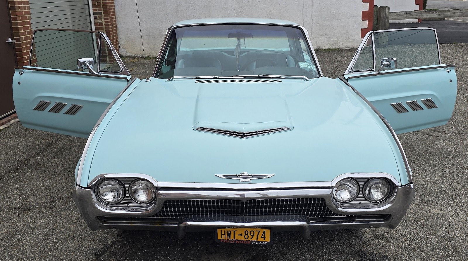 Ford-Thunderbird-1963-Coupe-16