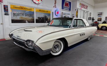 Ford-Thunderbird-1963-Coupe-2