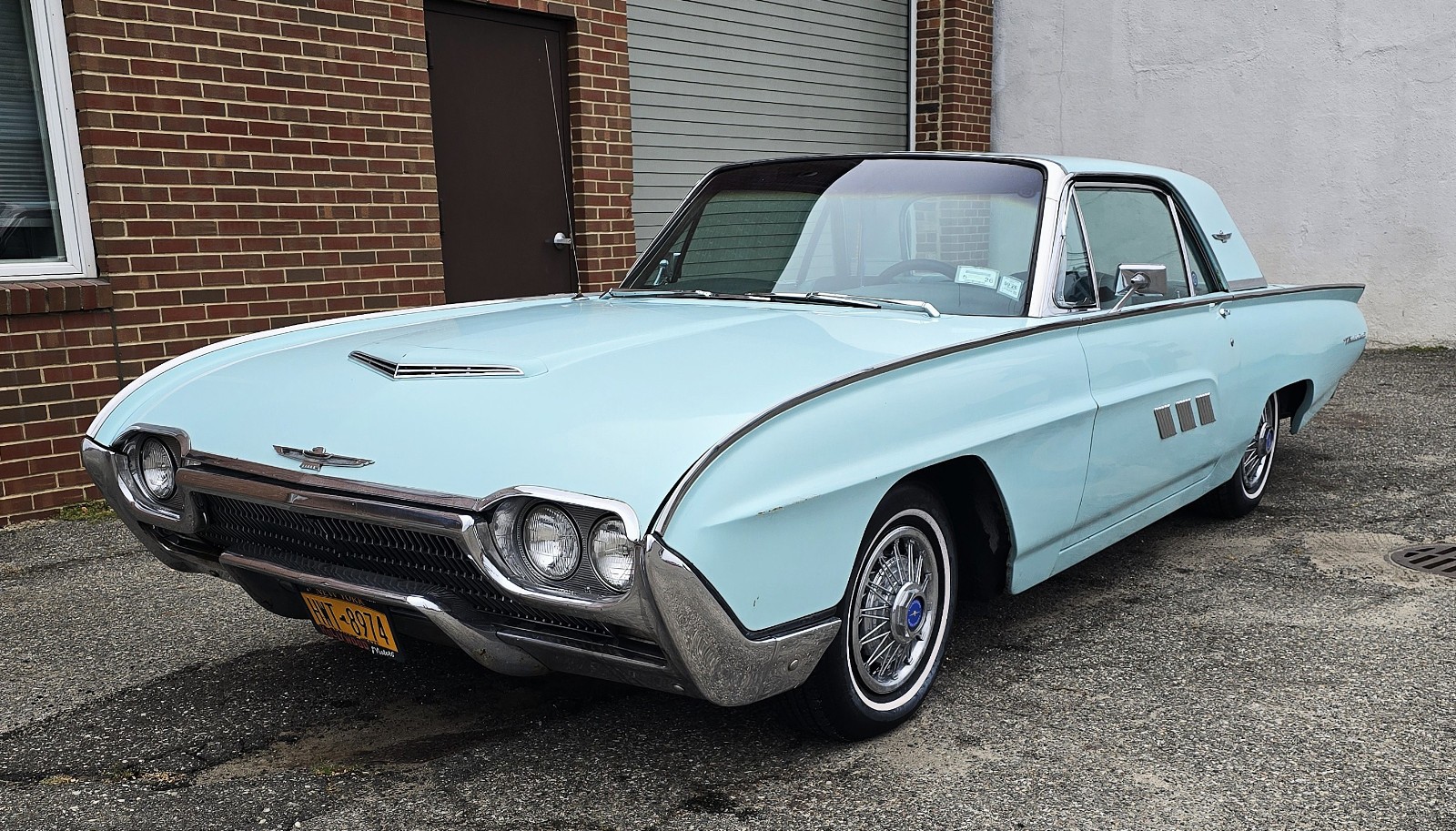 Ford-Thunderbird-1963-Coupe-4
