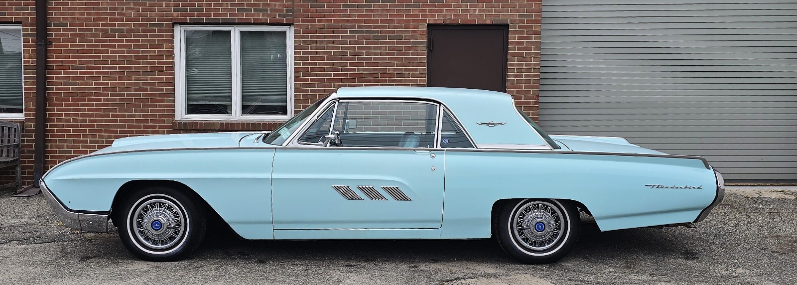 Ford-Thunderbird-1963-Coupe-6