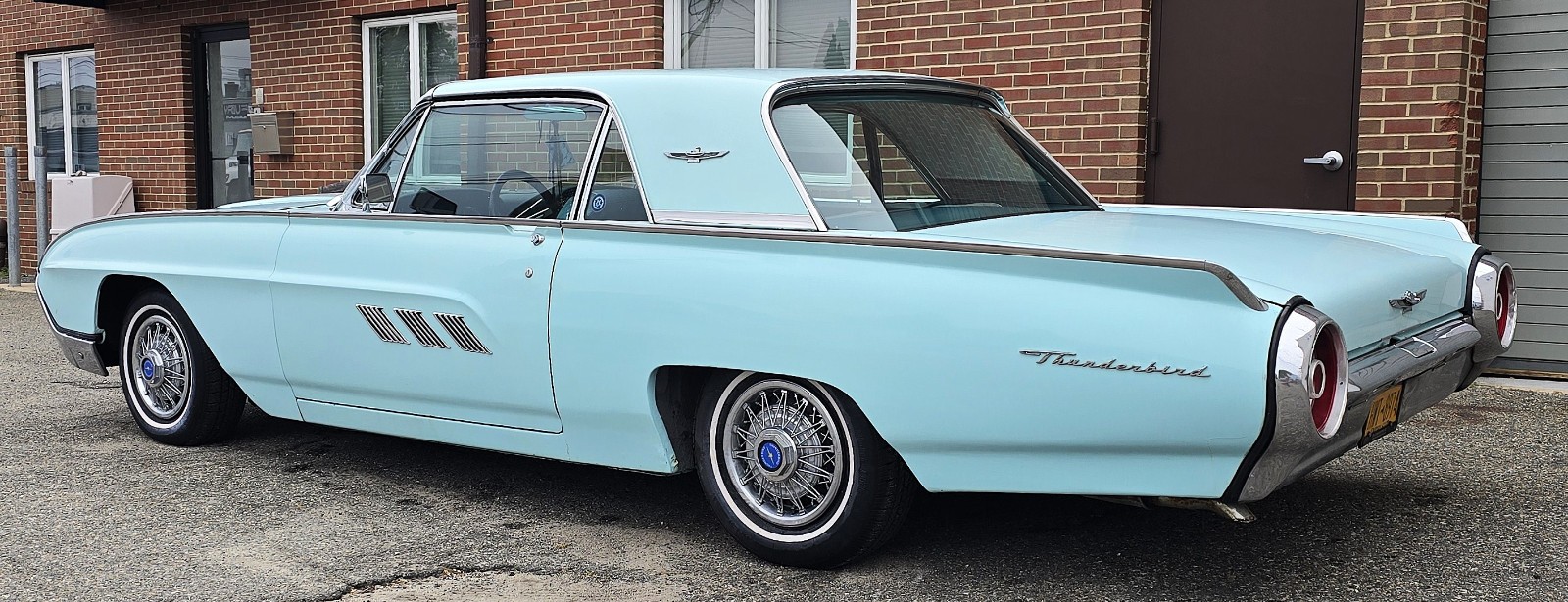 Ford-Thunderbird-1963-Coupe-7