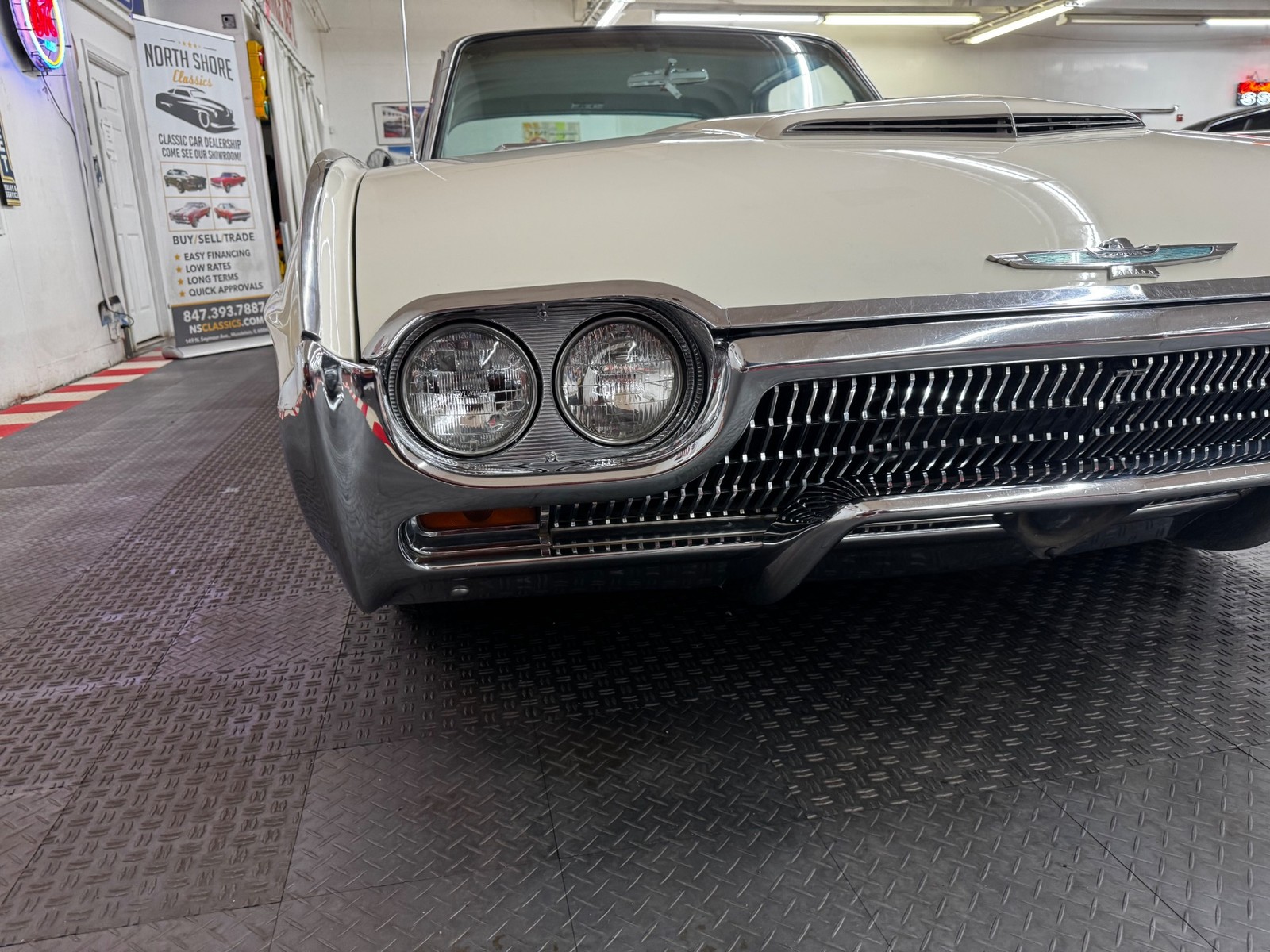 Ford-Thunderbird-1963-Coupe-8