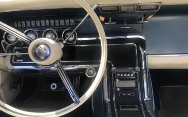 Ford-Thunderbird-1965-Caspian-Blue-White-2