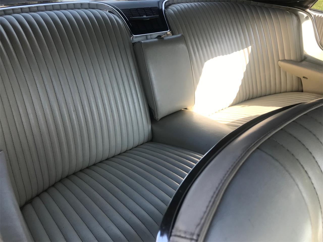 Ford-Thunderbird-1965-Caspian-Blue-White-6