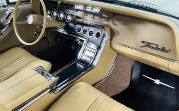 Ford-Thunderbird-1965-Coupe-17