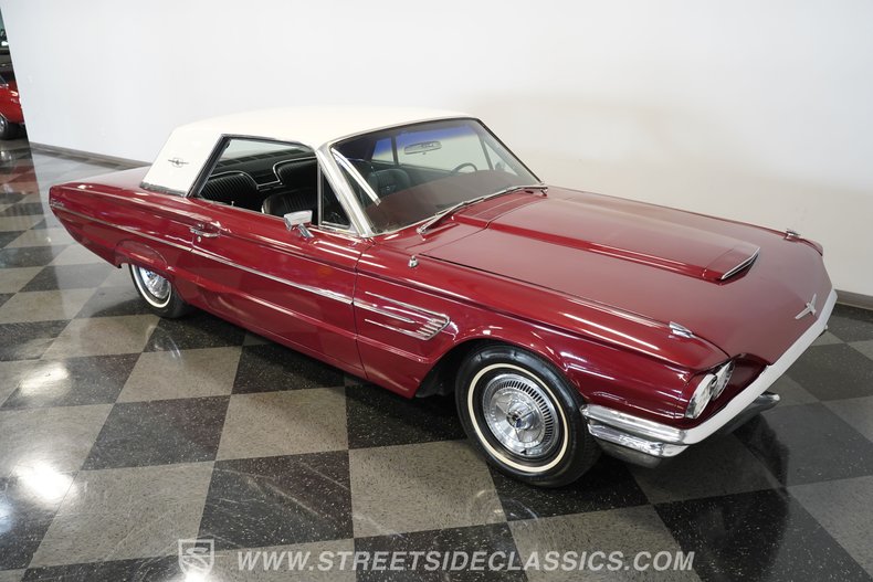 Ford-Thunderbird-1965-Maroon-Black-27