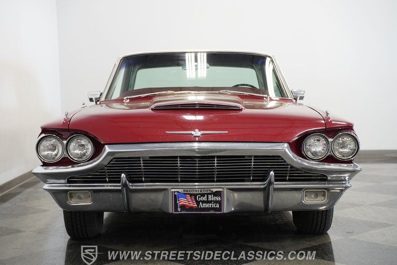 Ford-Thunderbird-1965-Maroon-Black-28