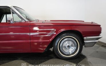 Ford-Thunderbird-1965-Maroon-Black-37