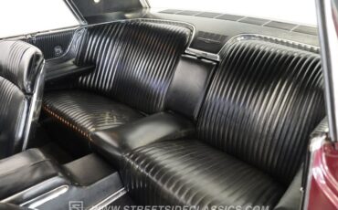 Ford-Thunderbird-1965-Maroon-Black-48