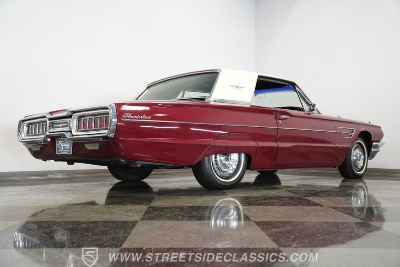 Ford-Thunderbird-1965-Maroon-Black-8