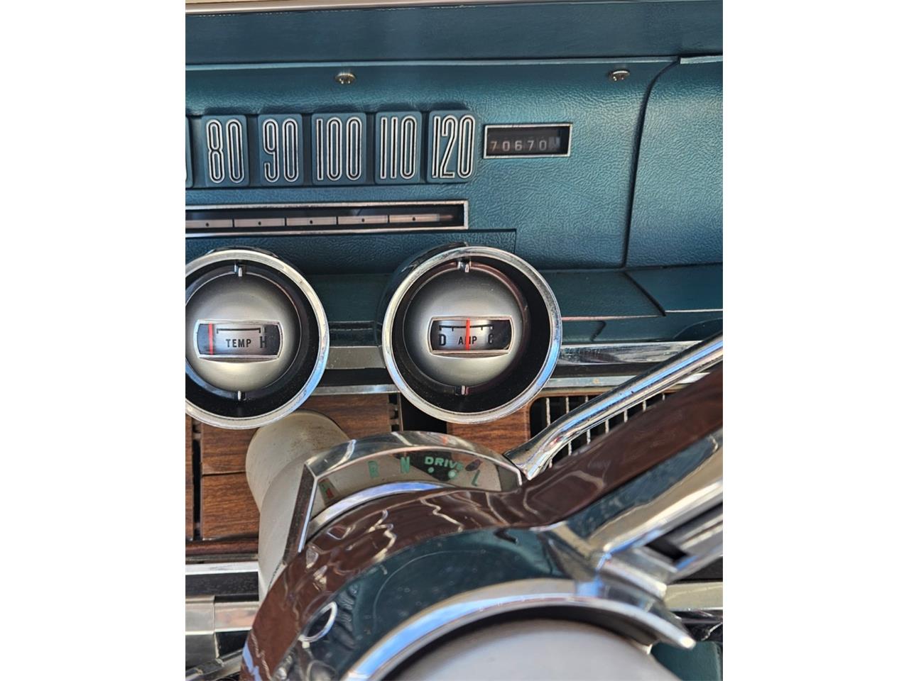 Ford-Thunderbird-1965-Patrician-Green-White-Leather-12