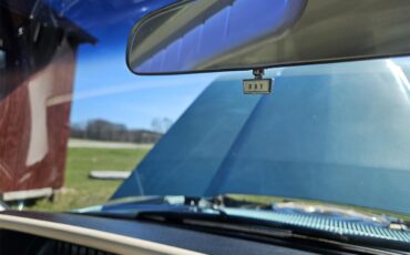 Ford-Thunderbird-1965-Patrician-Green-White-Leather-15