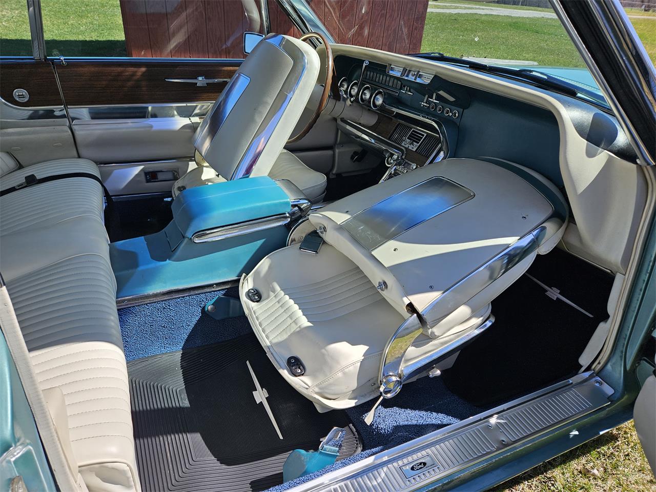 Ford-Thunderbird-1965-Patrician-Green-White-Leather-20