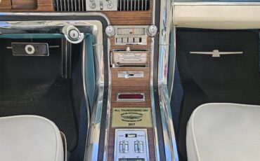 Ford-Thunderbird-1965-Patrician-Green-White-Leather-24