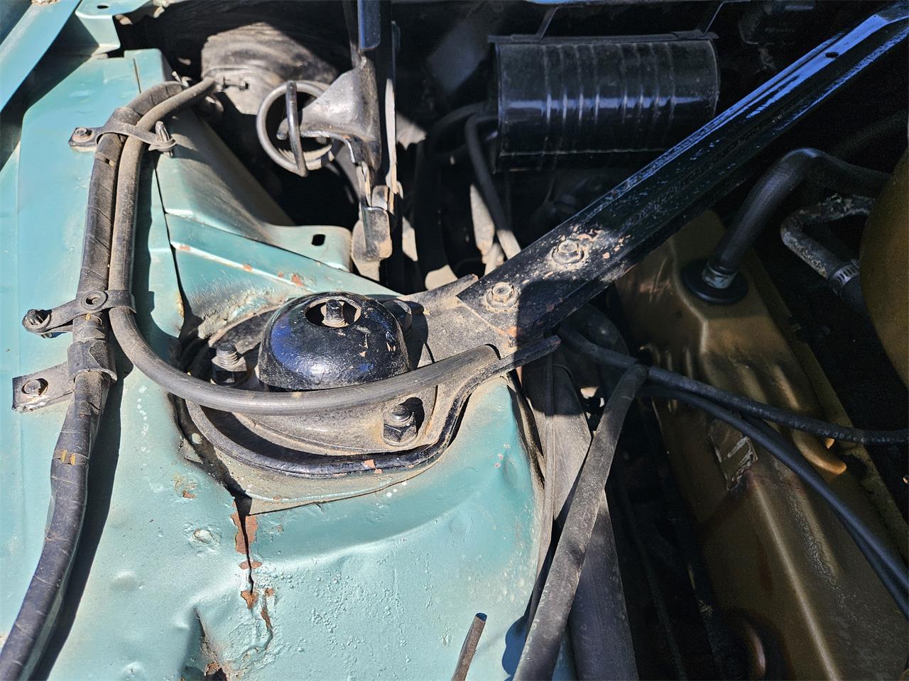 Ford-Thunderbird-1965-Patrician-Green-White-Leather-40