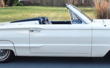 Ford-Thunderbird-1966-Convertible-11
