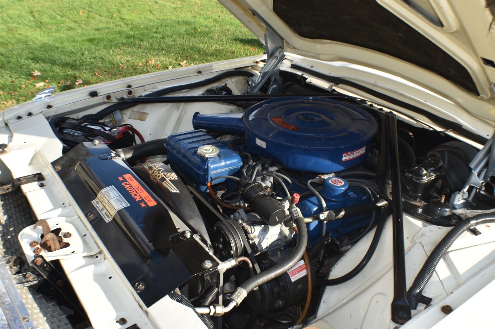 Ford-Thunderbird-1966-Convertible-12