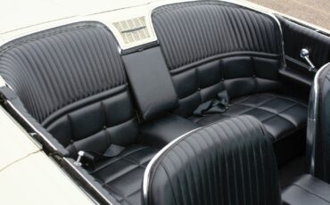 Ford-Thunderbird-1966-Convertible-12