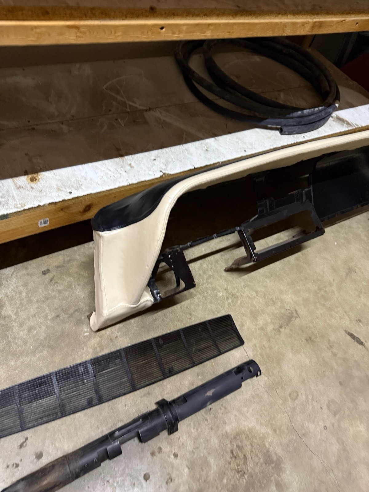 Ford-Thunderbird-1966-Convertible-15