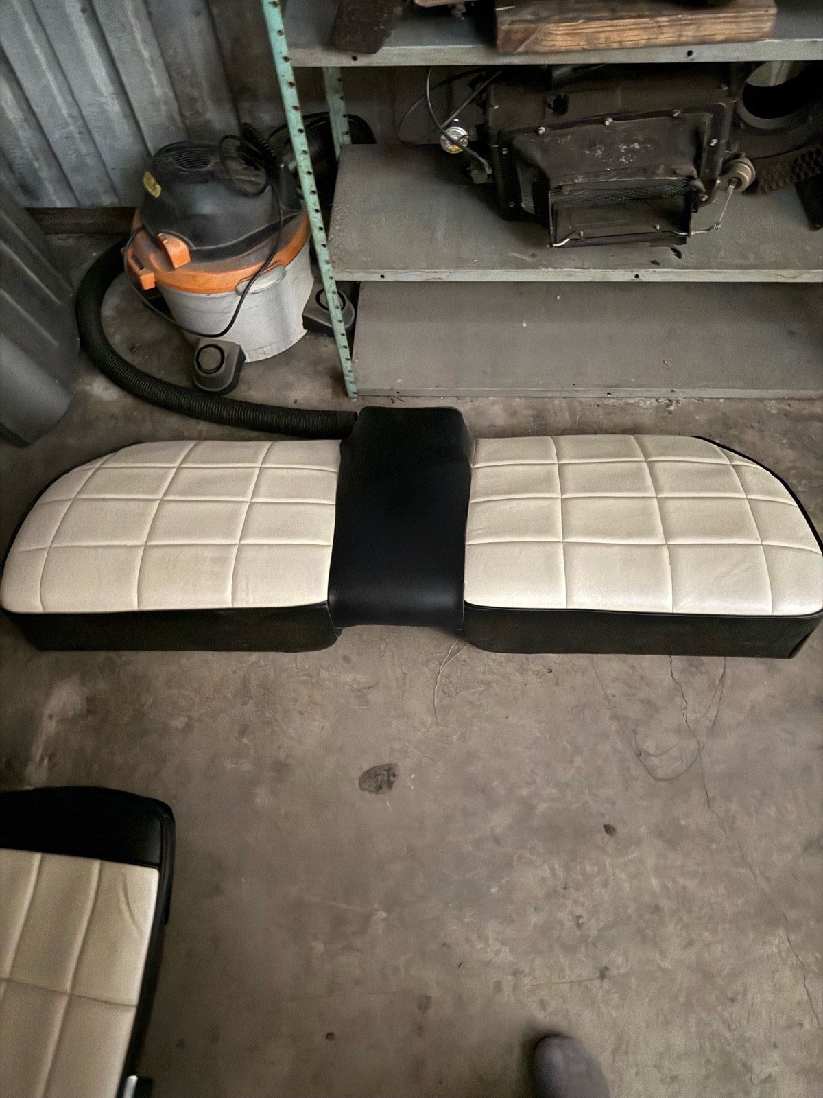 Ford-Thunderbird-1966-Convertible-20