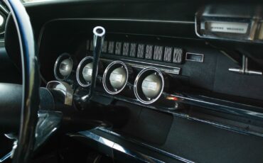 Ford-Thunderbird-1966-Convertible-21